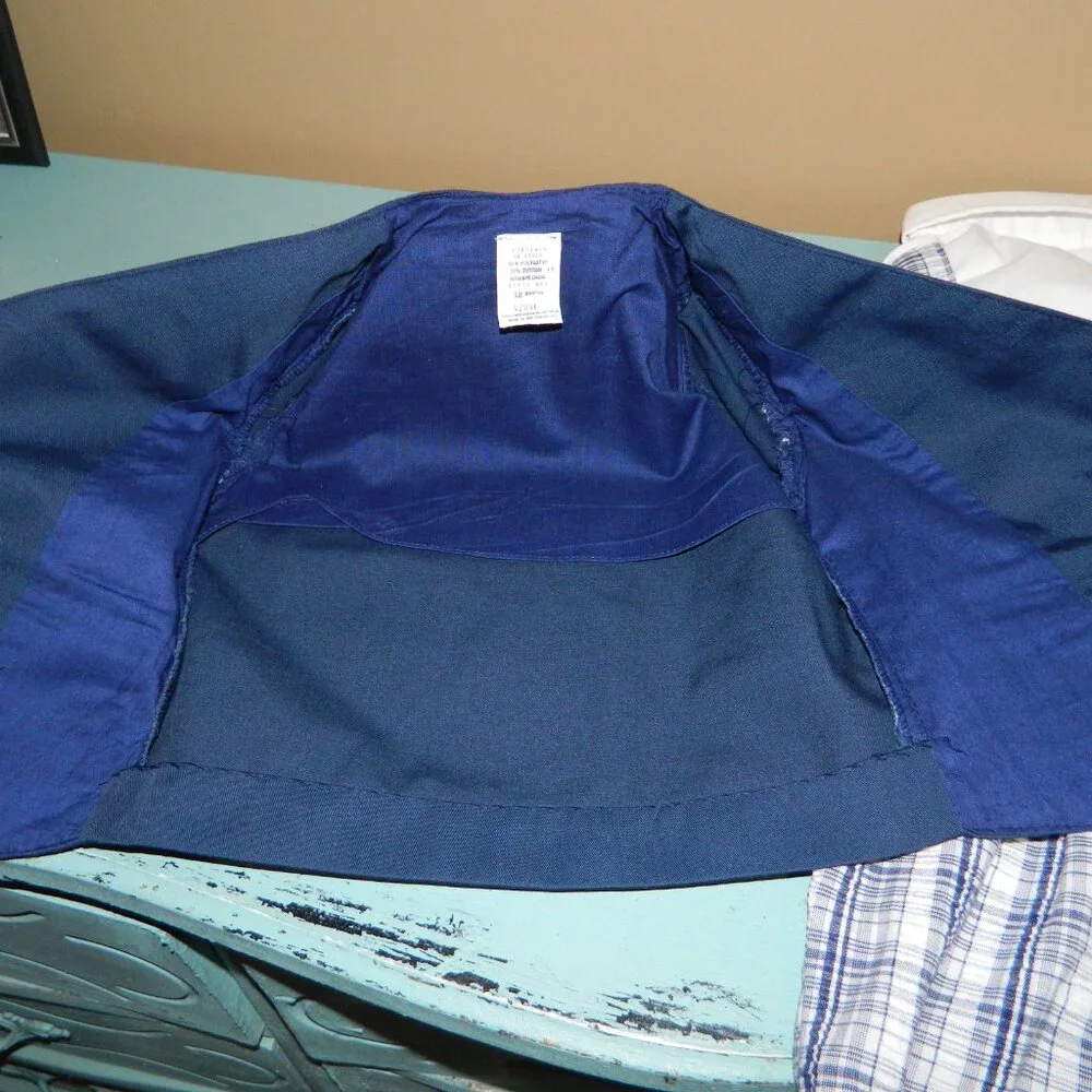 Vintage Boys 3 pc Short Shirt Captain Suit with Bowtie Size 12 M (EE-19)